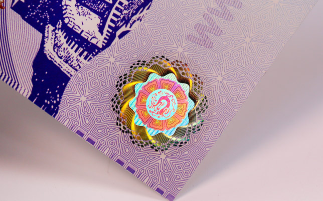 holographic hot stamping foil for paper certificate