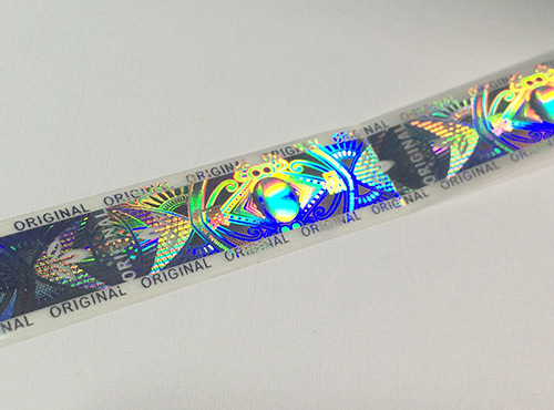 hologram stripe with high quality de-metalization feature