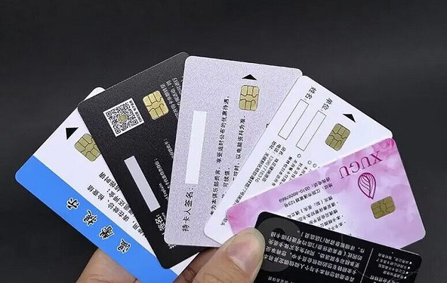 Various card substrates such as PET, PVC, PETG, PC, etc.