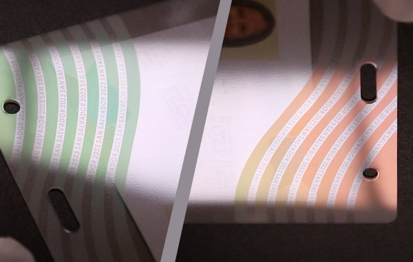 gloss laminate pouches for the 2023 Central American and Caribbean Games have red and green color changes at a reflected light angle