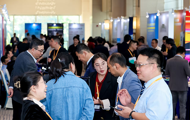 Suzhou Image engaged in knowledge exchange and exploration with various companies at the 20th Packaging Printing and Labeling Conference