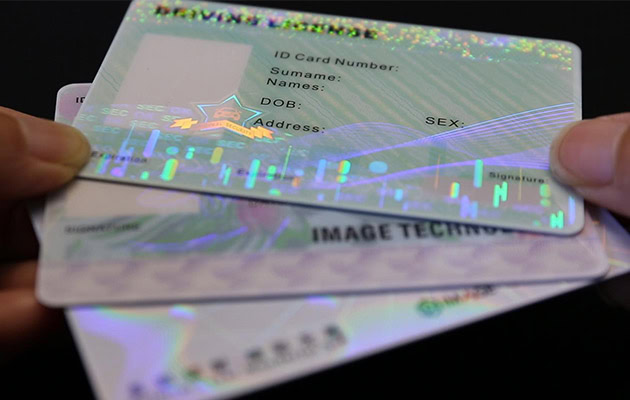printed ID card with optical security images, has visual depth and physical anti-counterfeiting features